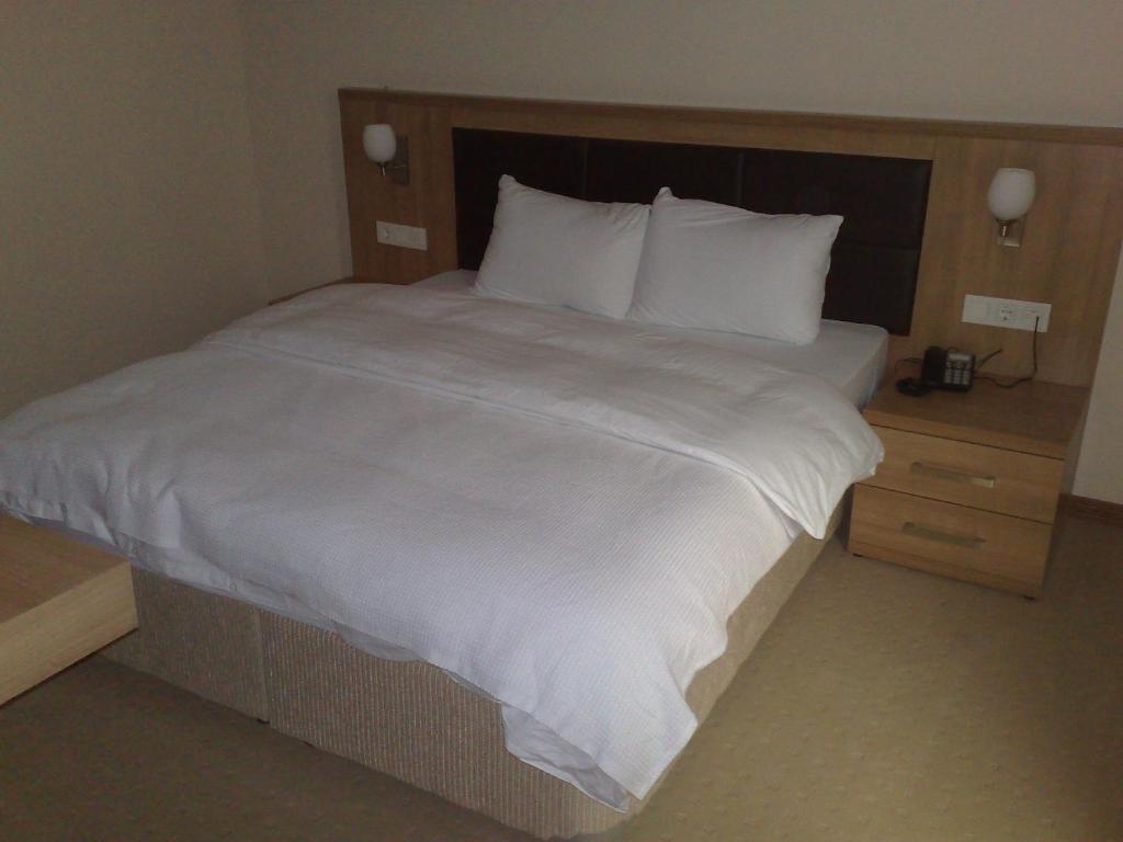Hotel Almatur Yusufeli Quarto foto